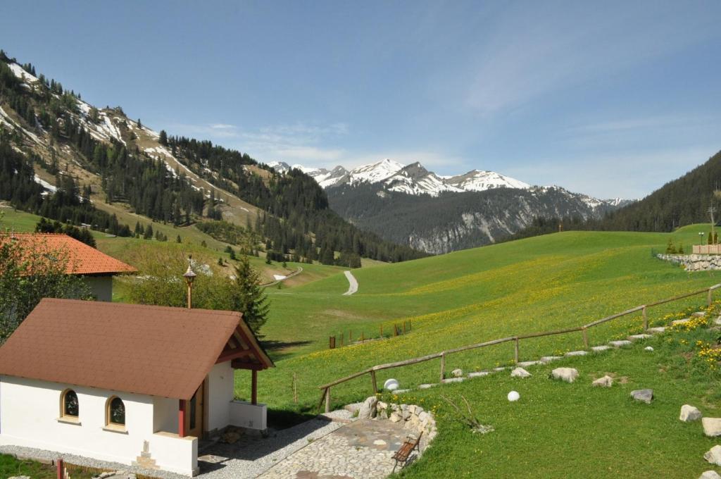 Alpen Apartments Austria Berwang Room photo