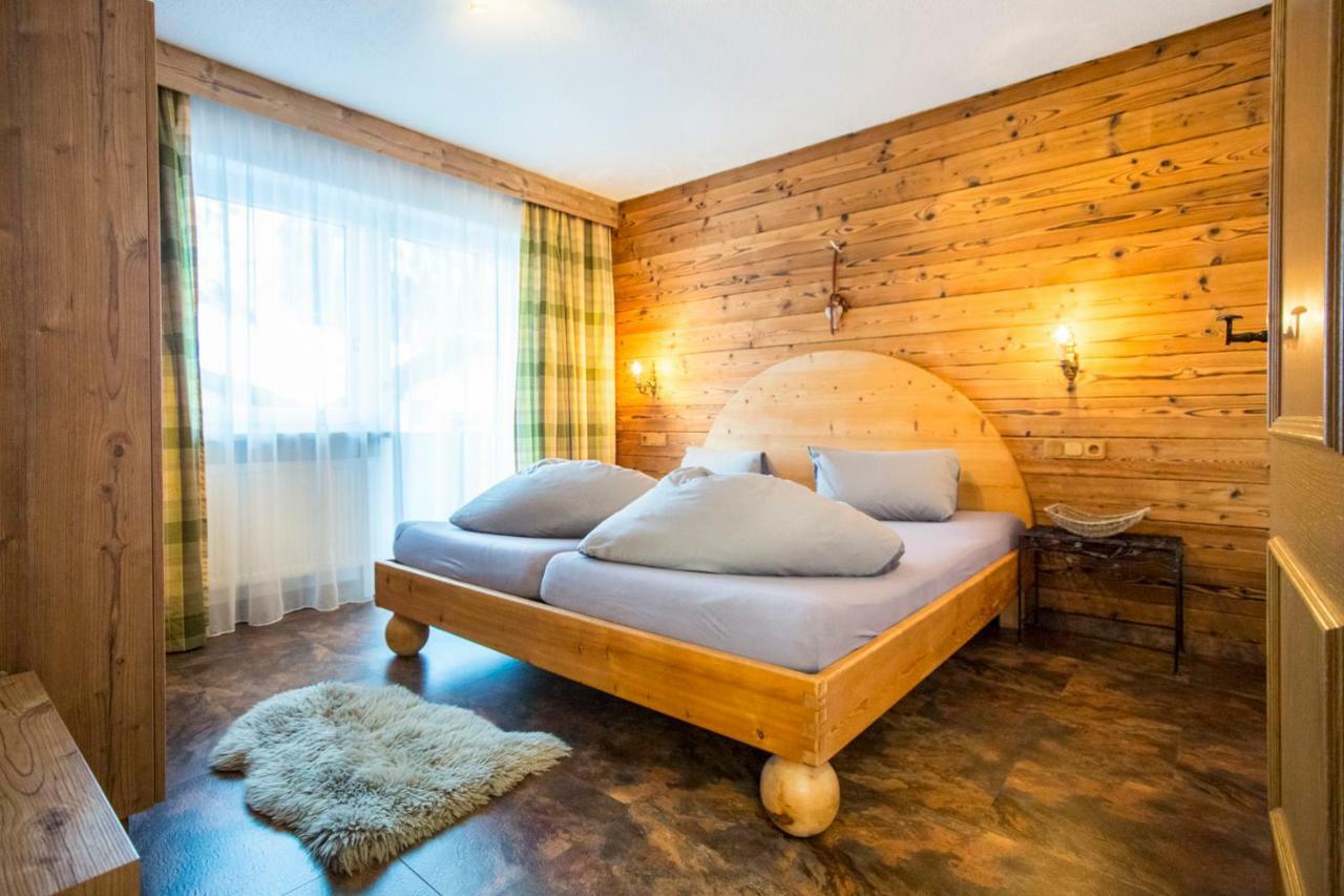 Alpen Apartments Austria Berwang Exterior photo